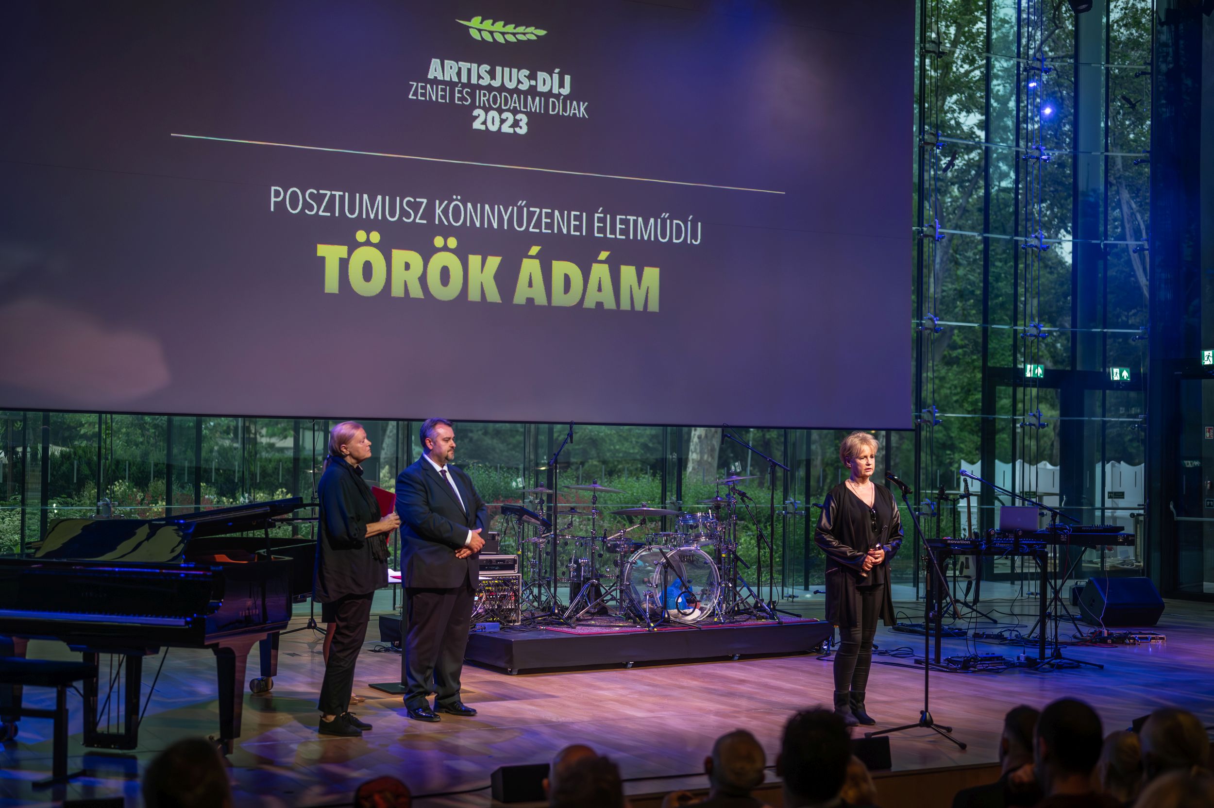 Artisjus életműdíj 2023 Török Ádám posztumusz