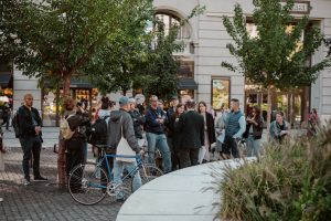 Az Artisjus Magyar Dalszerzés Éve sajtósétájának résztvevői Budapest belvárosában